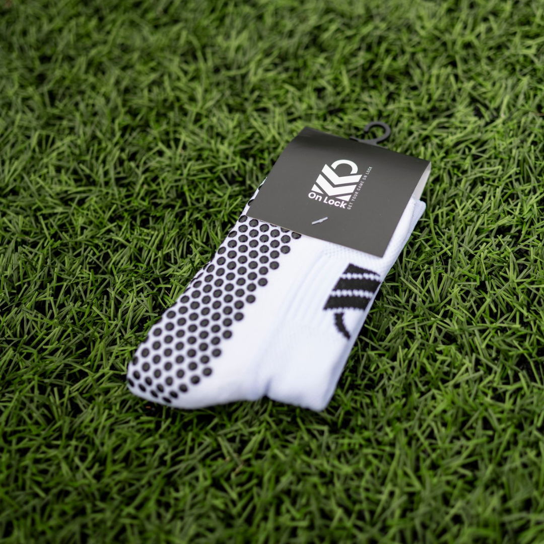 Series 2 Grip Socks (White) – The Futbol Mvment